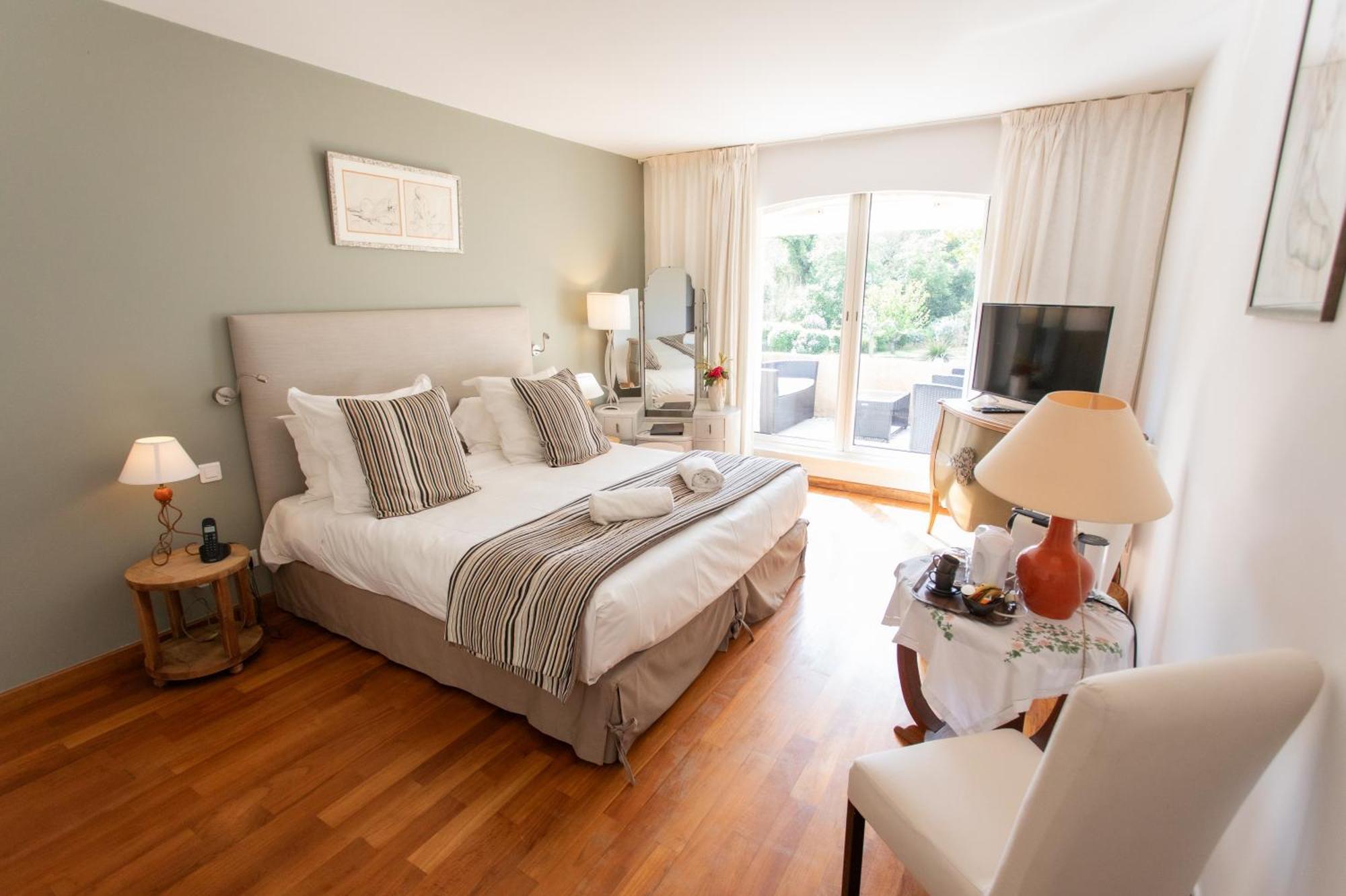 Hotel Le Verger Maelvi Гримо Стая снимка